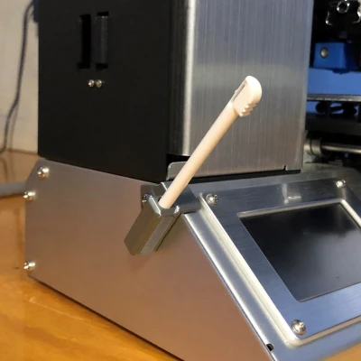 Monoprice Chọn người giữ nhà tạo mẫu Mini Pro