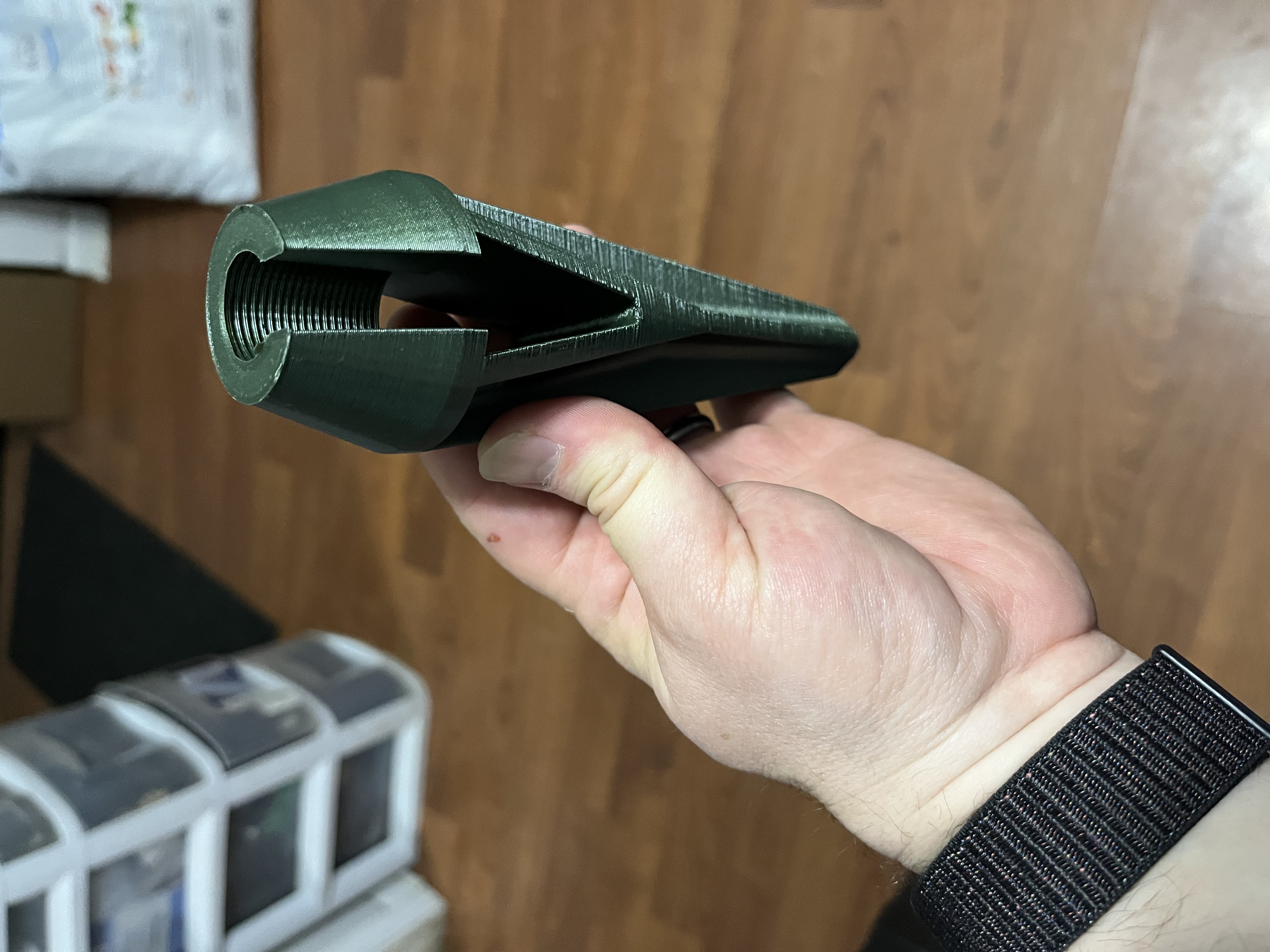 Cọc Giữ Đèn Sân Vườn