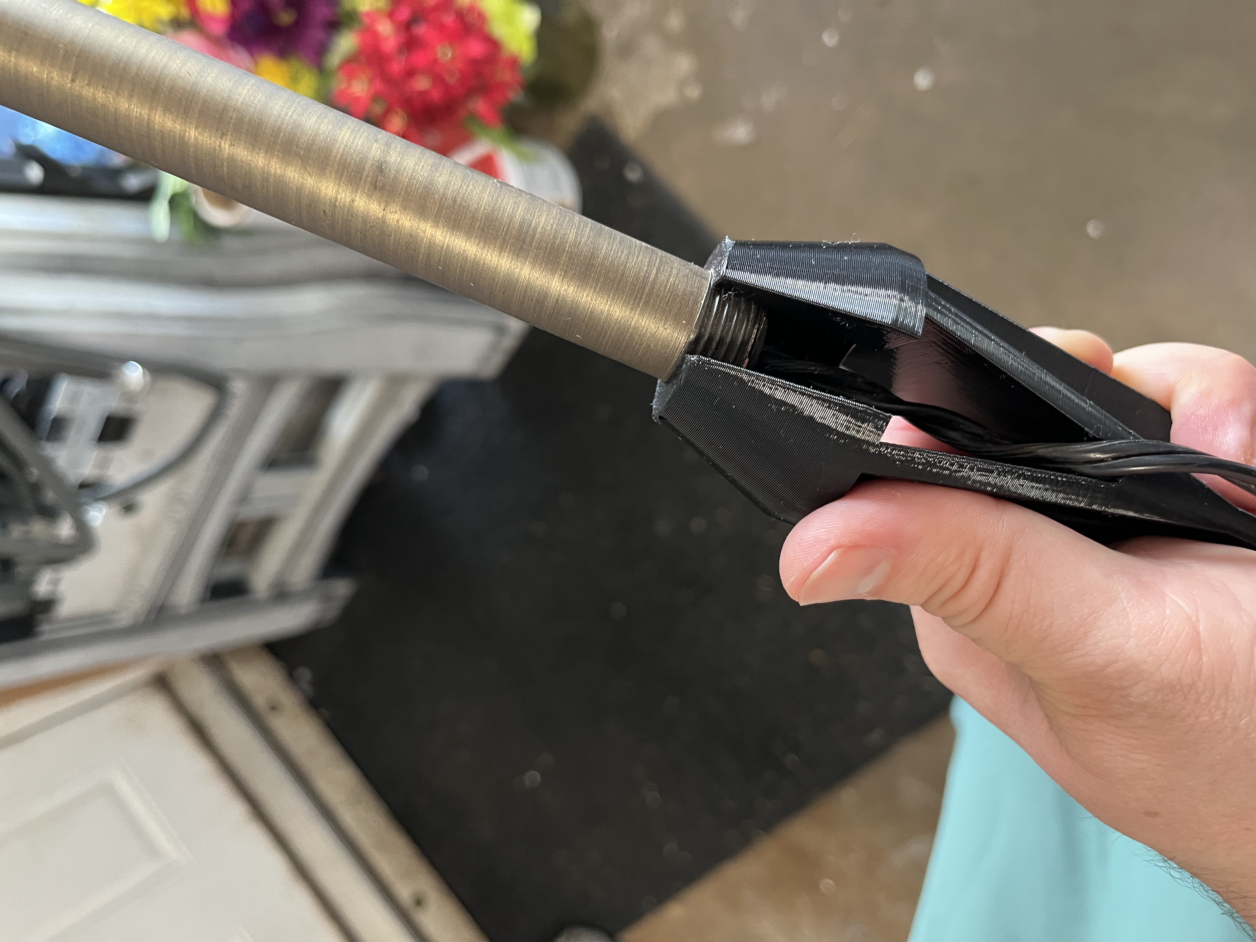 Cọc Giữ Đèn Sân Vườn