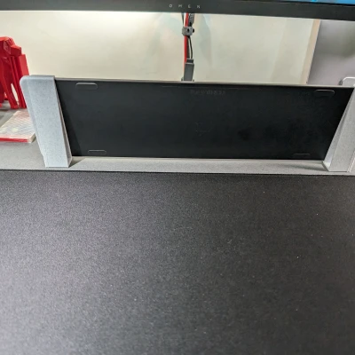 Bàn phím Apple Magic 2-in-1: Raiser và Stand dọc