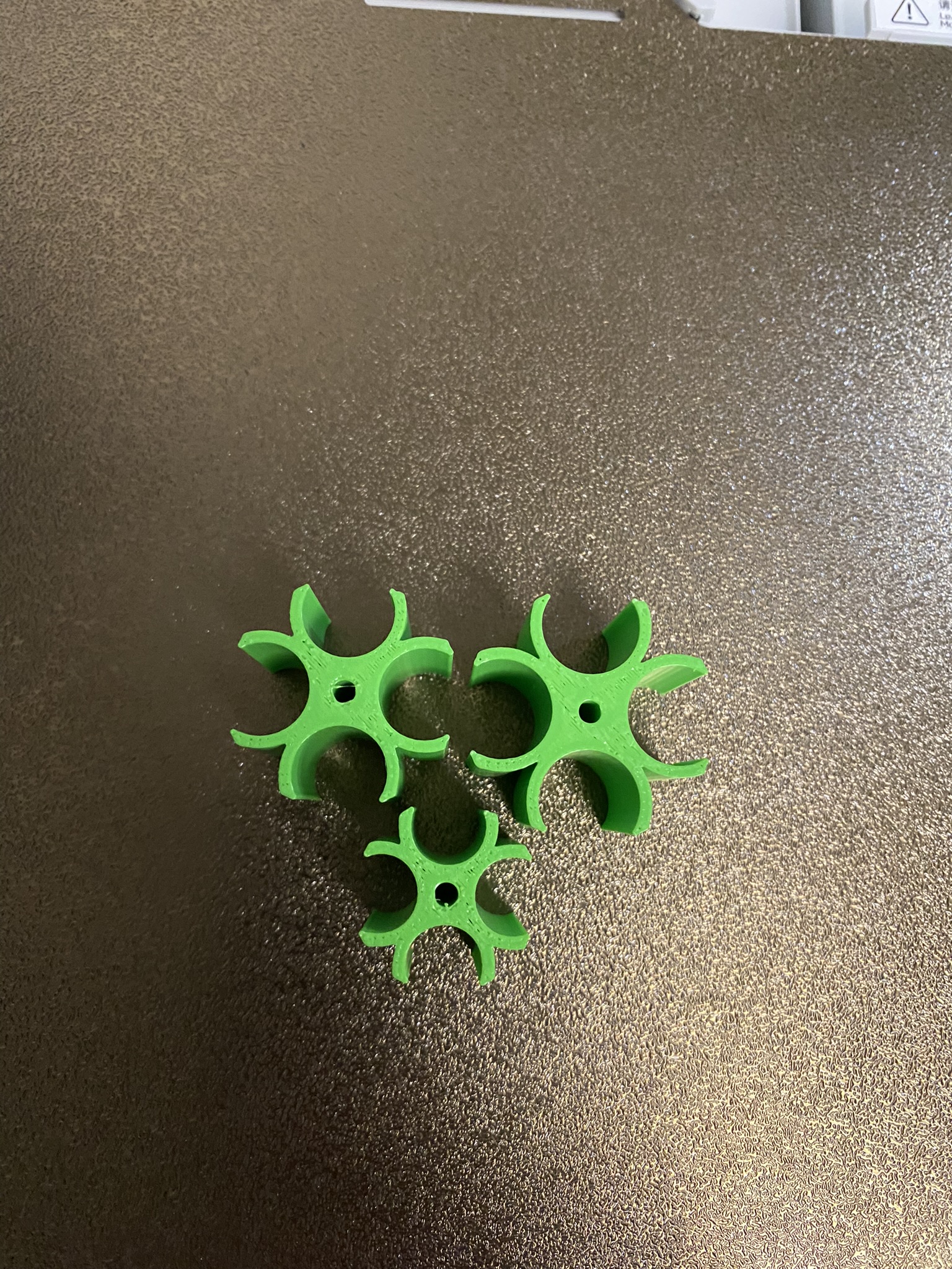 Người giữ hộp 4 vòng