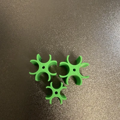 Người giữ hộp 4 vòng