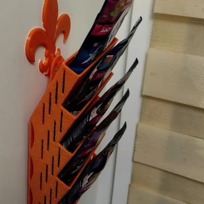 Móc treo hình hoa bách hợp dòng dõi quý tộc