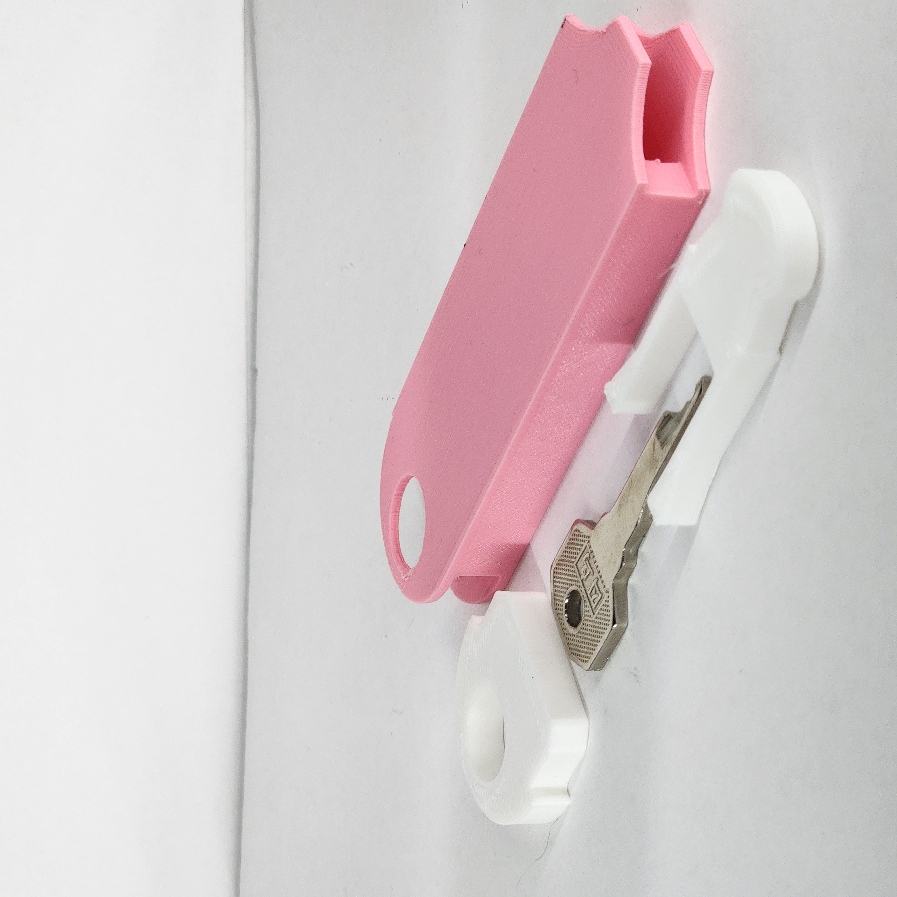 Viên nang phát hành khẩn cấp, giả mạo rõ ràng và tái sử dụng.