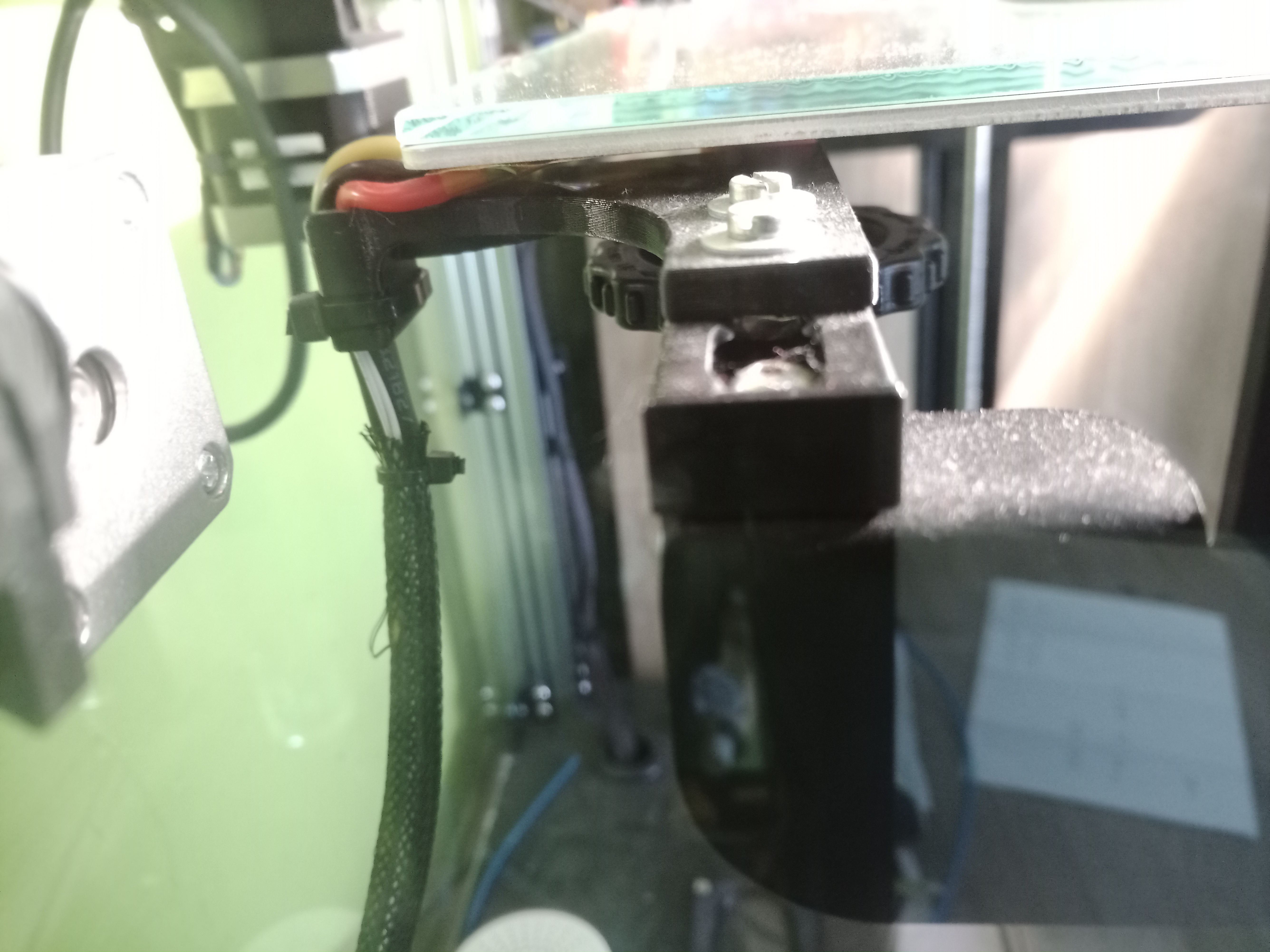 Giá đỡ cáp cho Sermoon D1