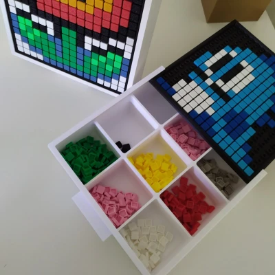 Pixel art 16x16 trong khung hoặc hộp