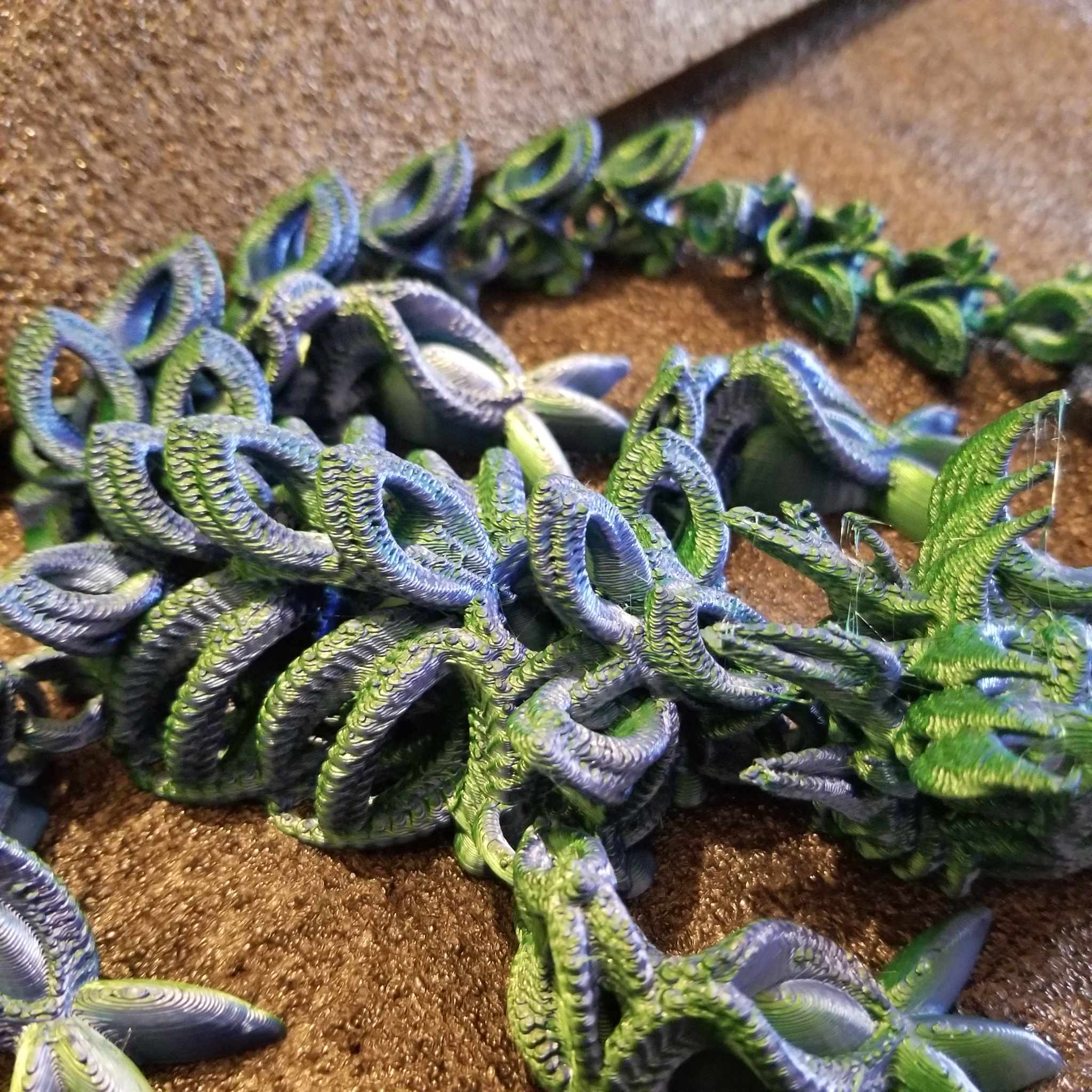 Rồng Thằn Lằn Dây Thừng Xoắn Shakaworld3D 180mm X 180mm