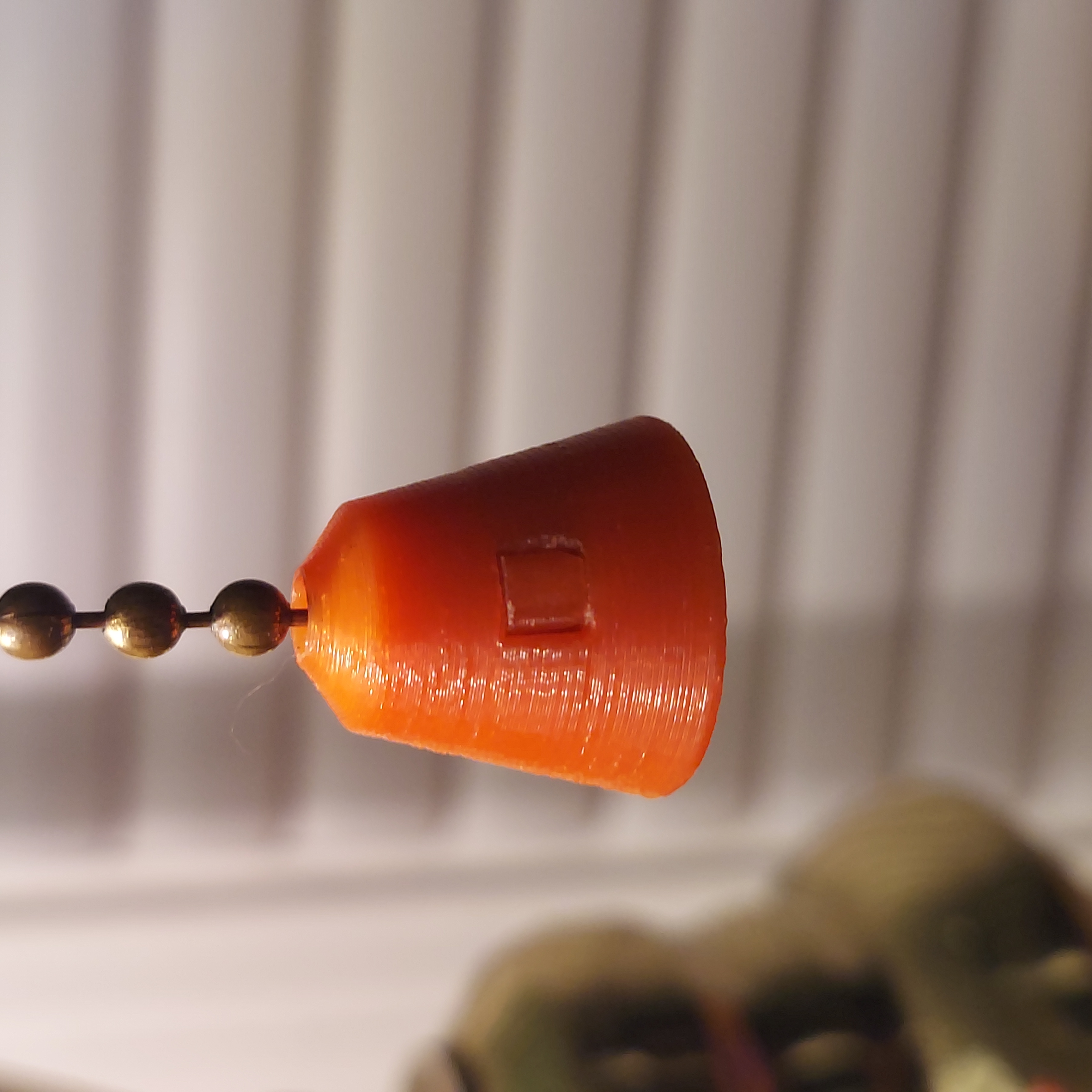 Kéo chuỗi ánh sáng khóa