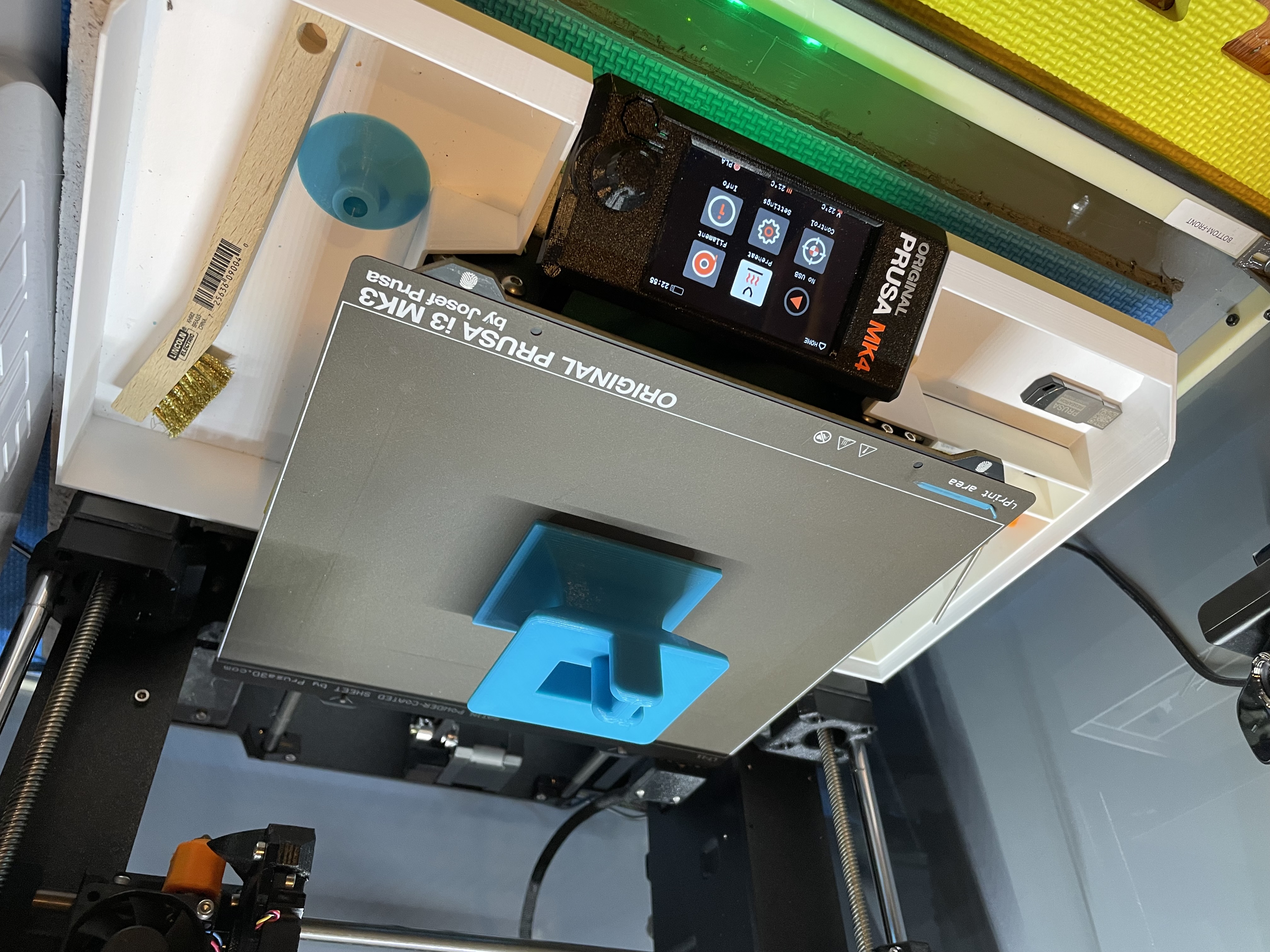 Kệ Đựng Kính Không Viền Êm Ái