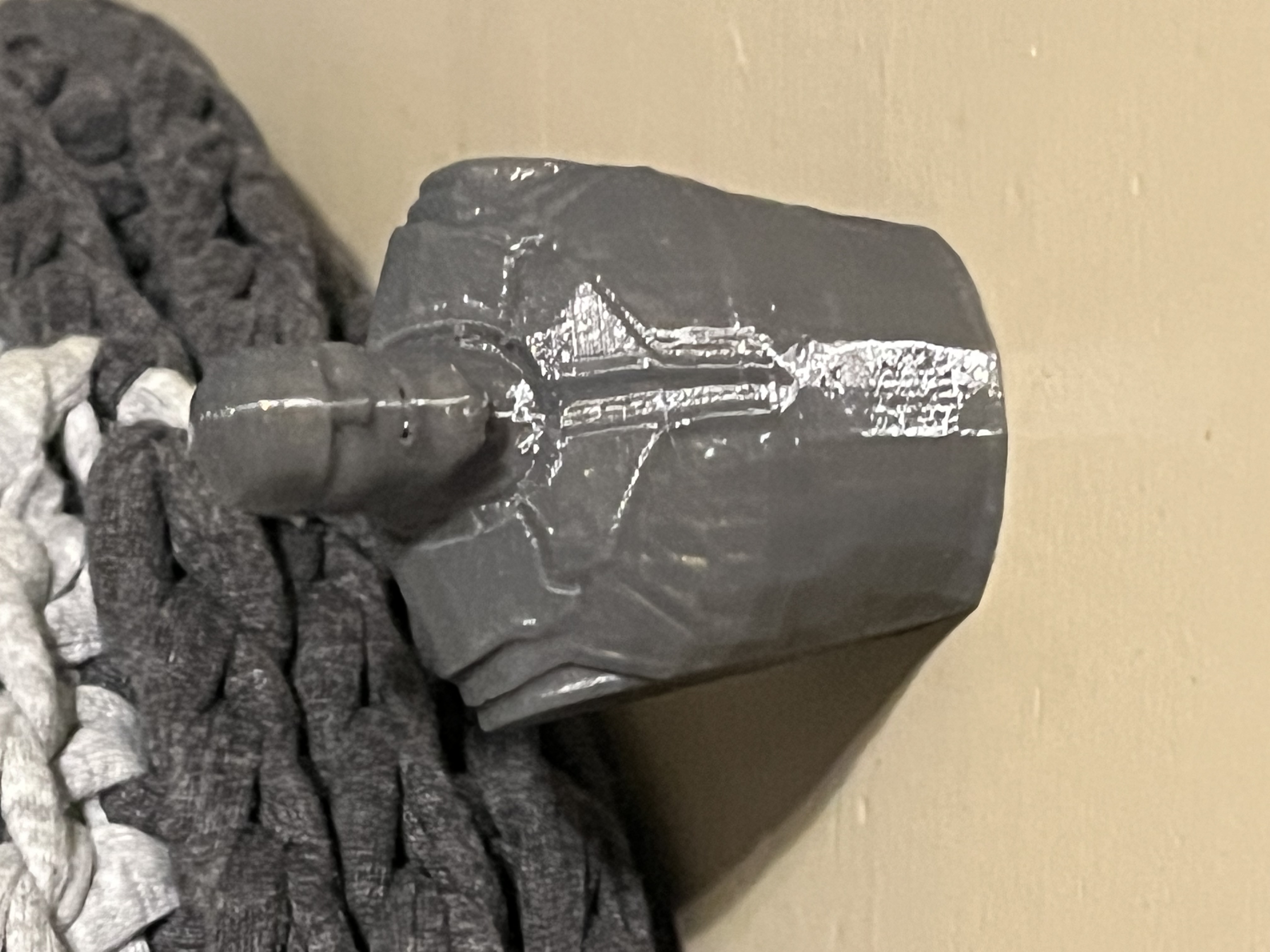 Tượng Bán Thân Thanos