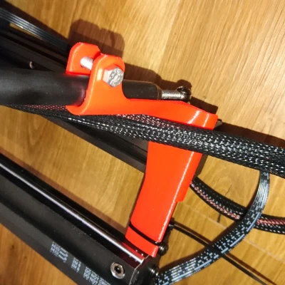 Anycubic Kobra 2 Max - Bảo vệ dây cáp