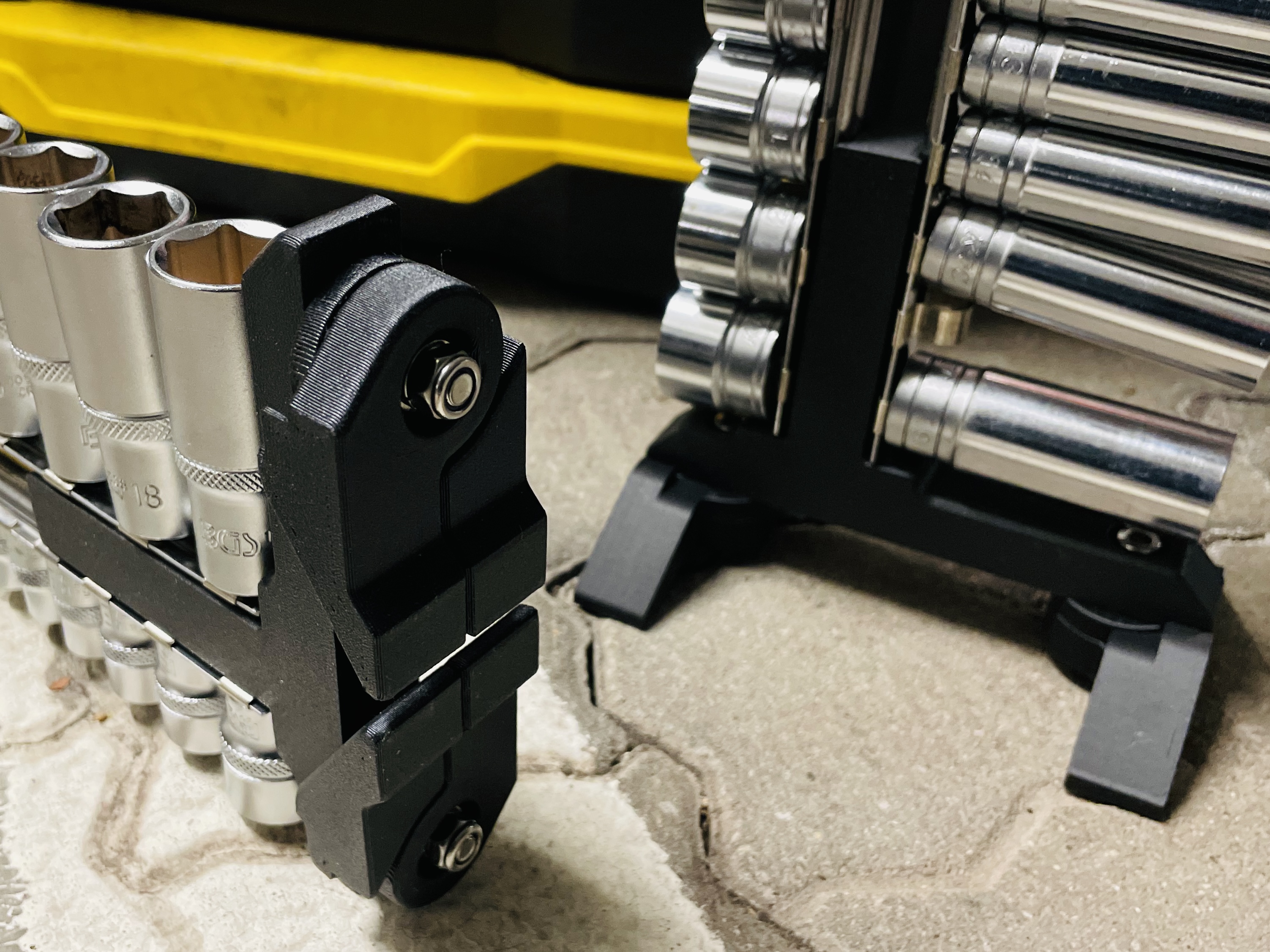 Giá đỡ thanh ray socket