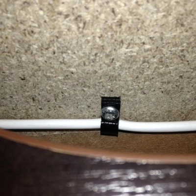 Kệ gắn bộ điều khiển dải đèn Philips HUE