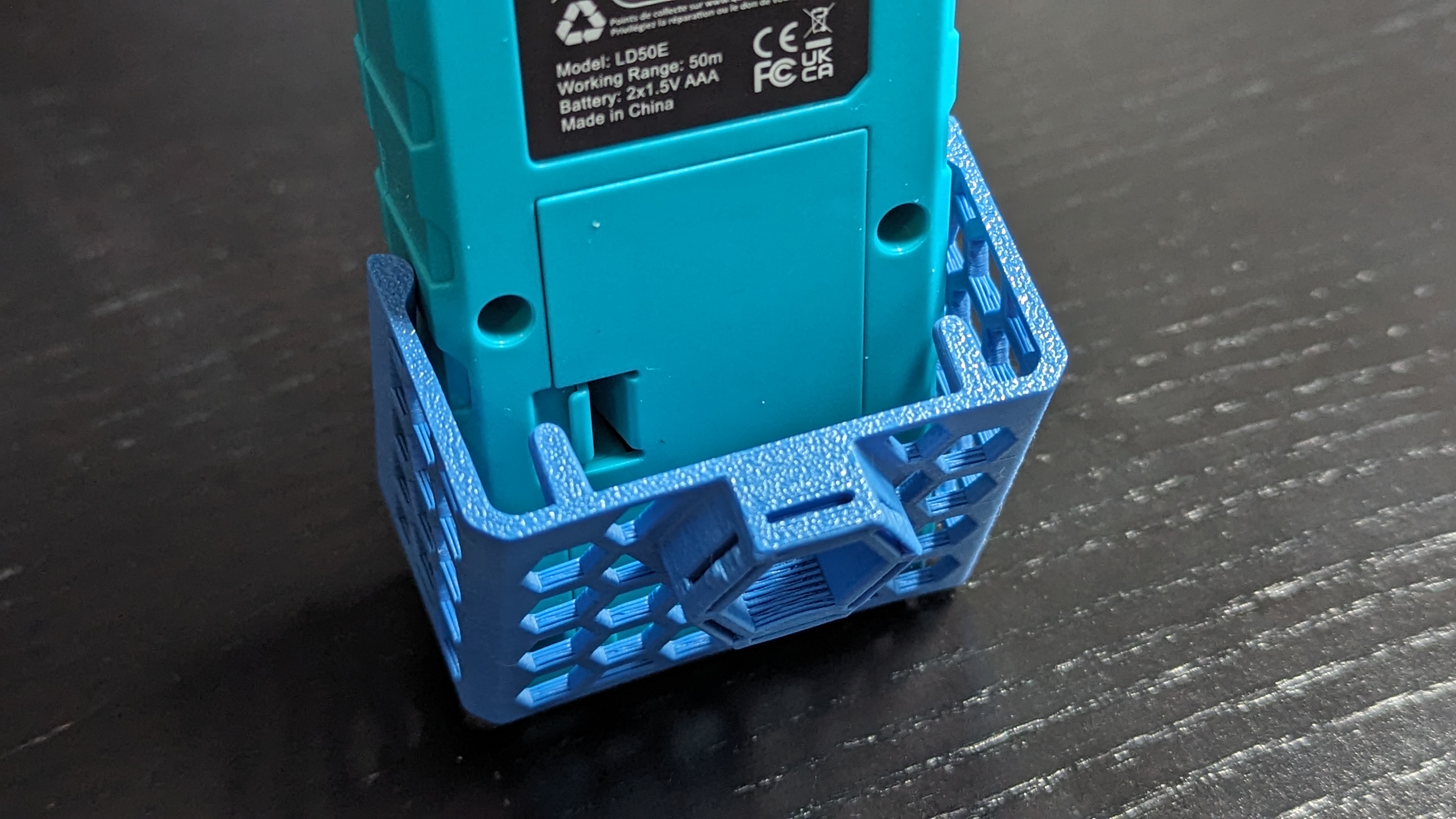 Giá đỡ máy đo khoảng cách bằng laser Kiprim HSW