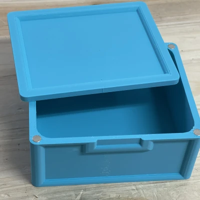 Hộp / Rương có nắp đậy nam châm 100 x 120 mm