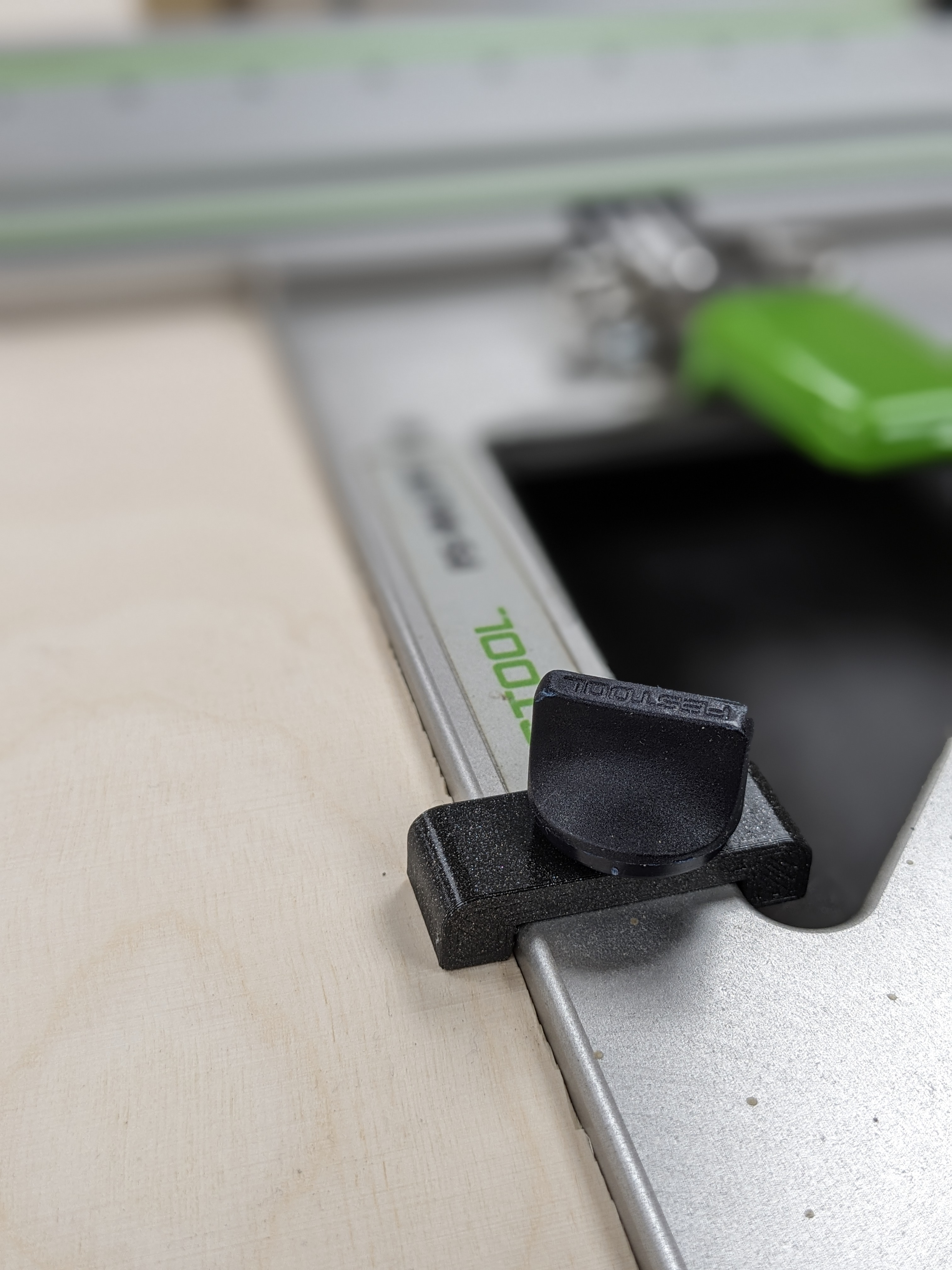 Phụ kiện chân đế vuông Festool FS-WA/TSO