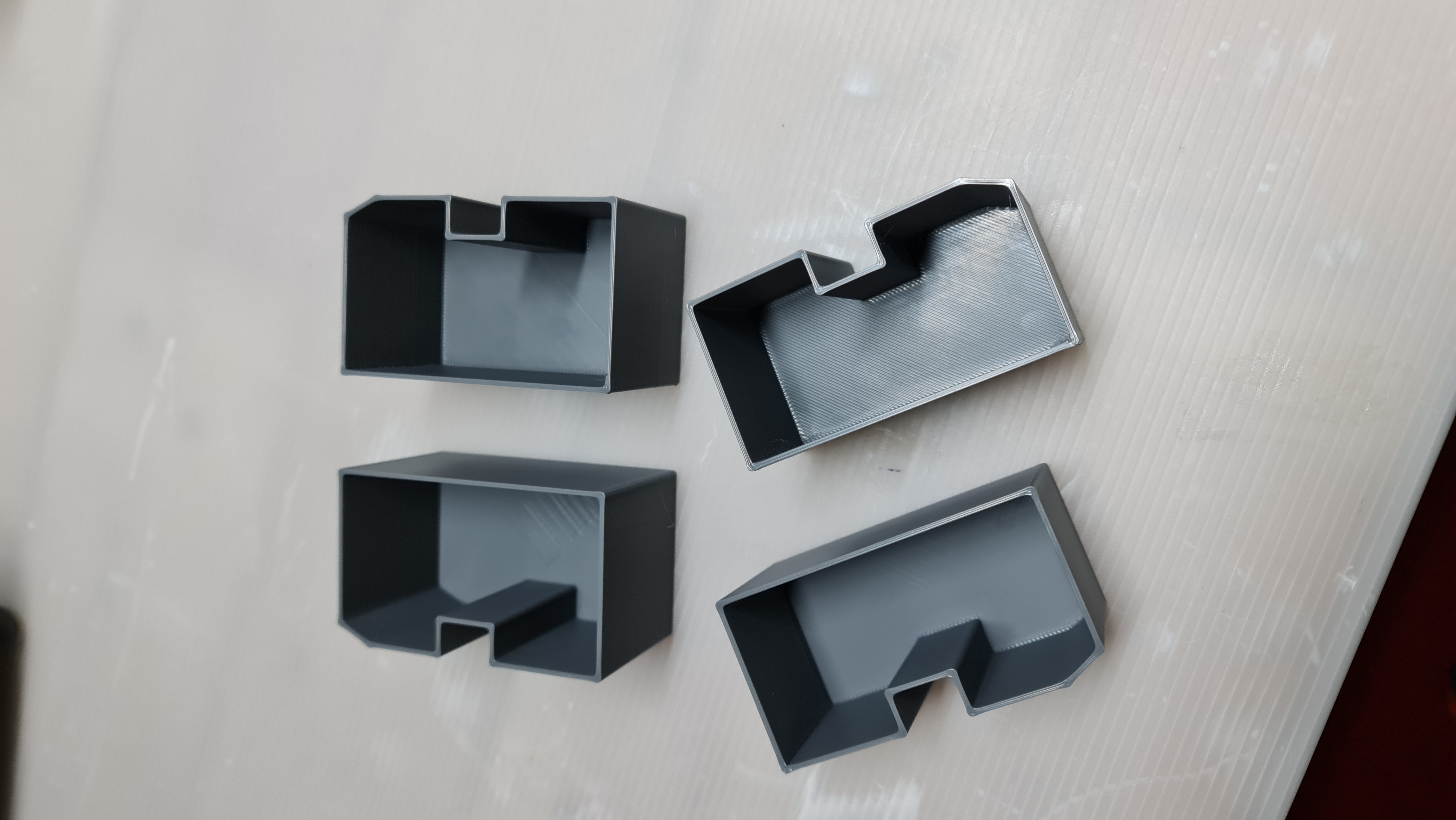 Chèn góc Dewalt TStak