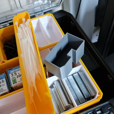 Chèn góc Dewalt TStak