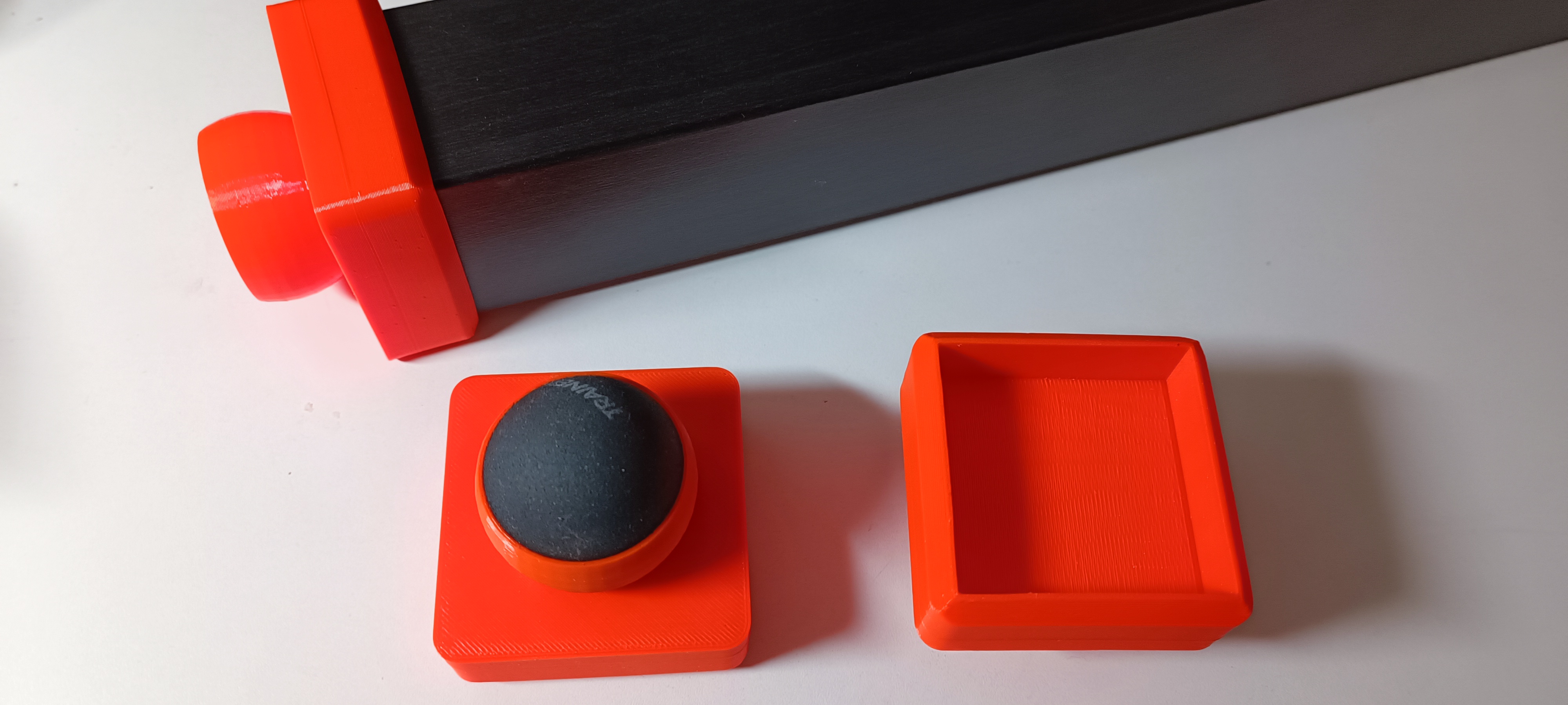 IKEA thiếu chân chống bóng chân