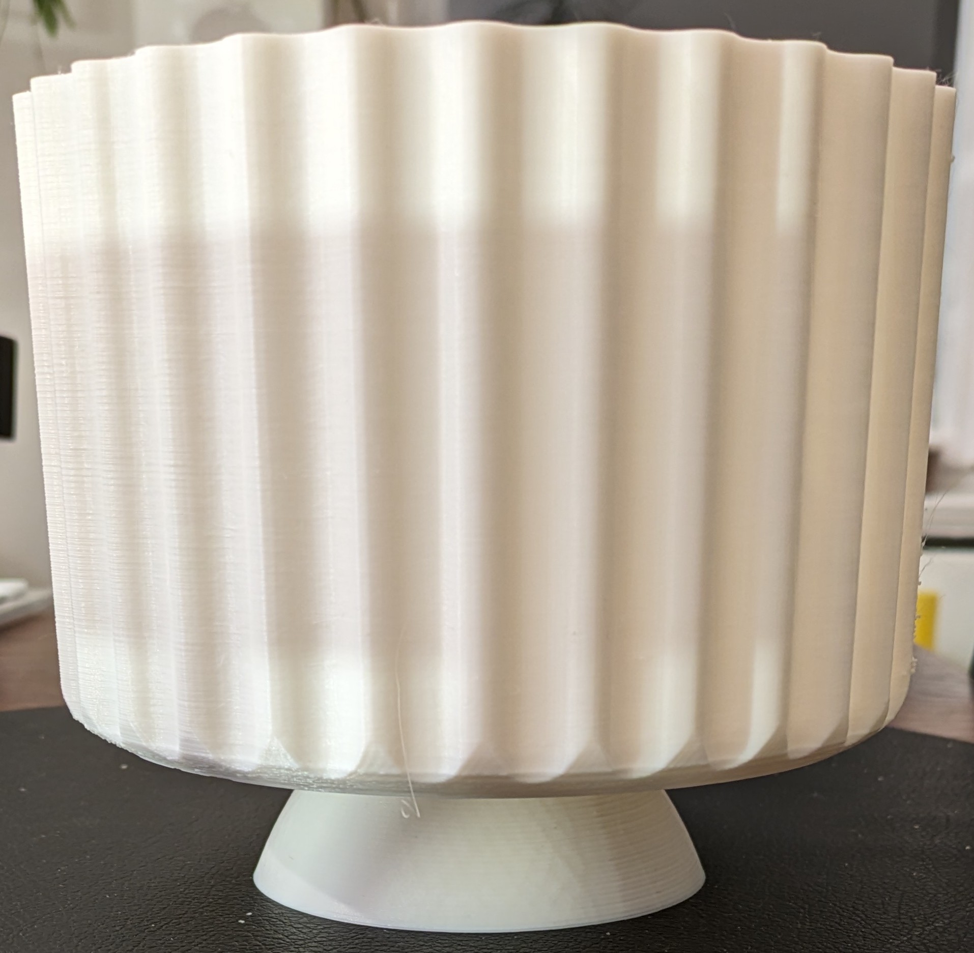 Chậu có lỗ thoát nước