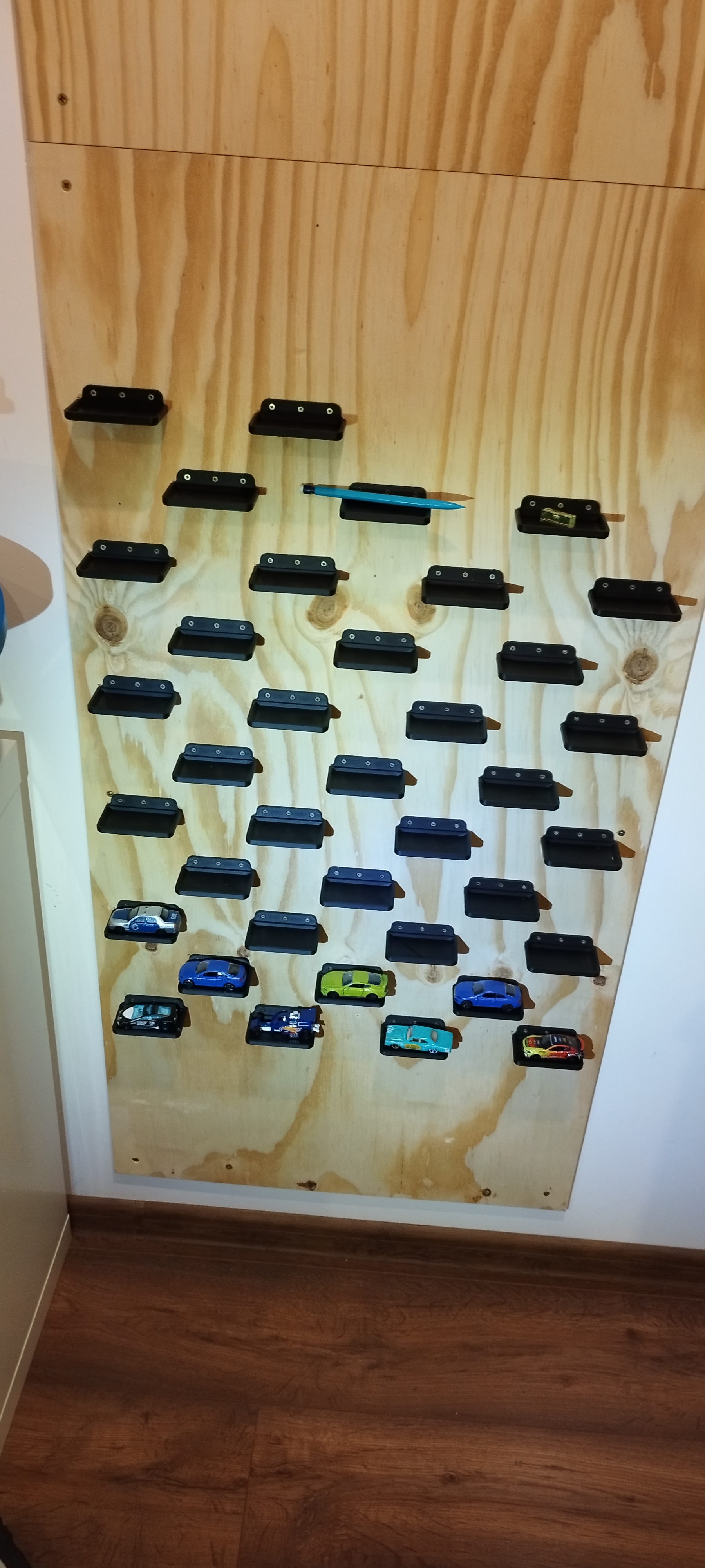 Kệ Đựng Xe Hotwheels