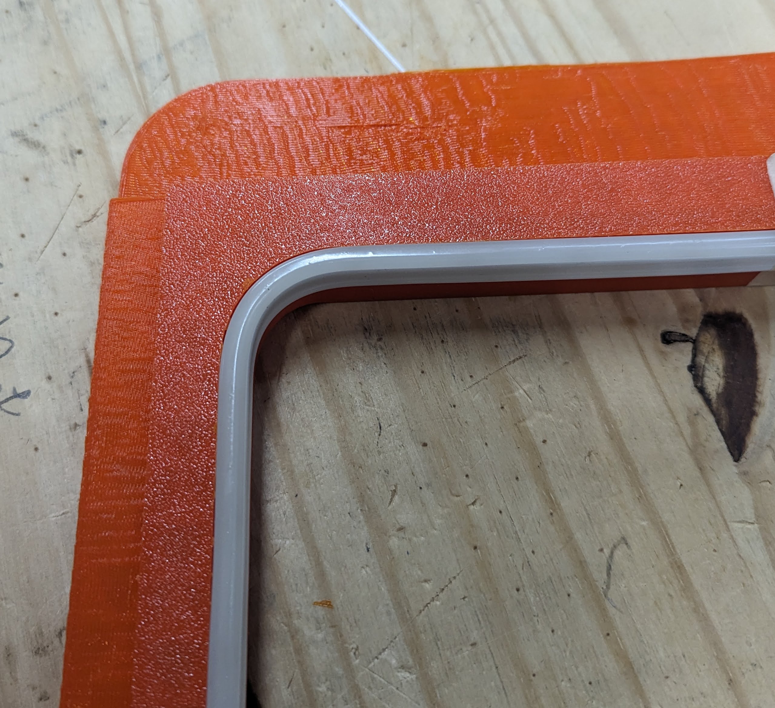 Giá đỡ đèn LED cực đơn giản cho Bambu P1P