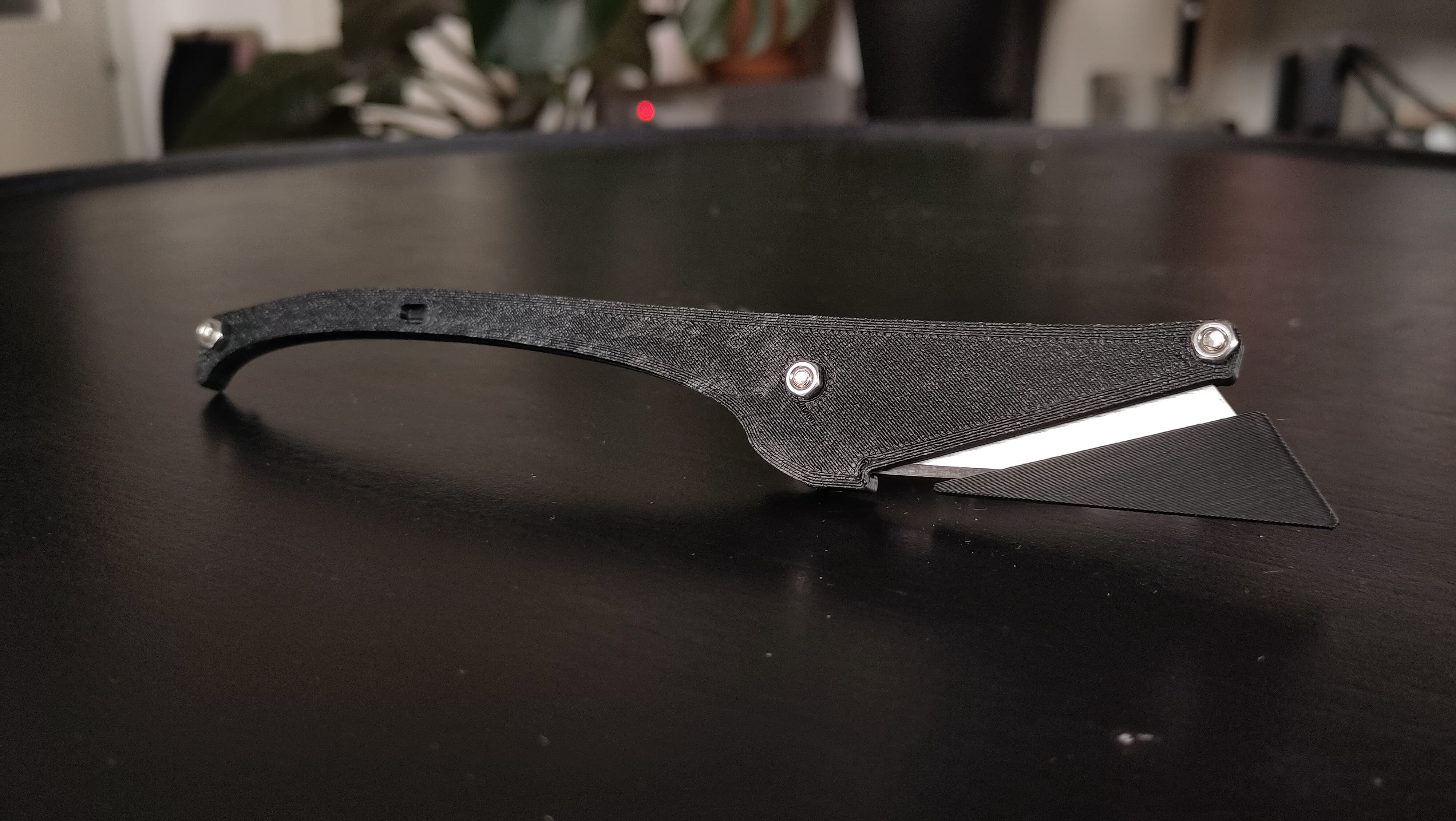 Dao Rọc Giấy Chính Xác - Lưỡi Dao Hình Thang