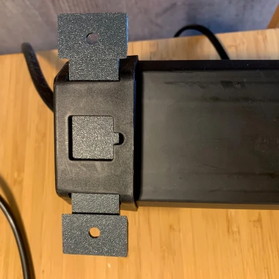 Giá đỡ ổ cắm điện chắc chắn và đơn giản (hoàn hảo cho Brennestuhl!)