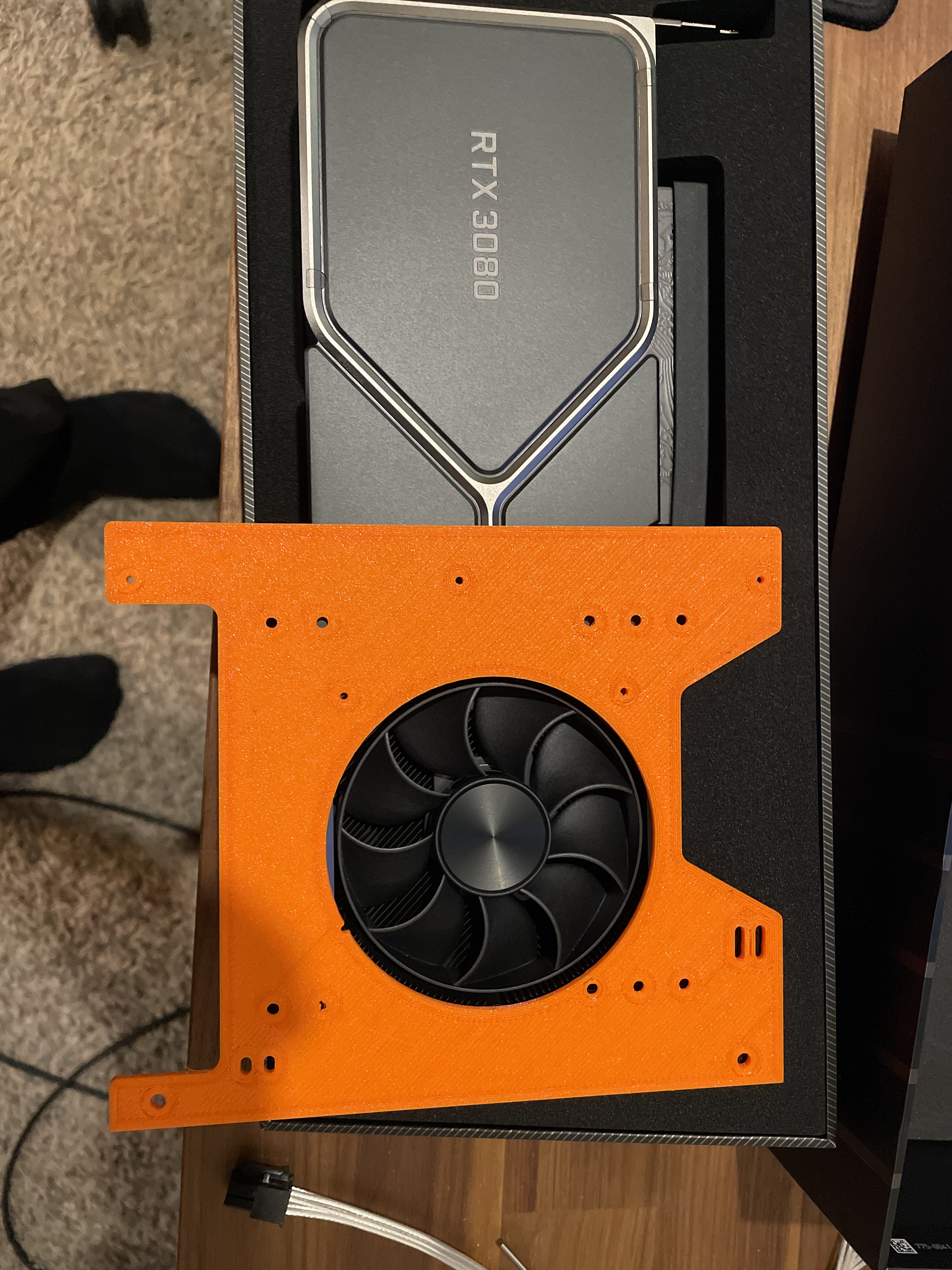 Khuôn Khoét Lỗ Quạt Loque S1 FE