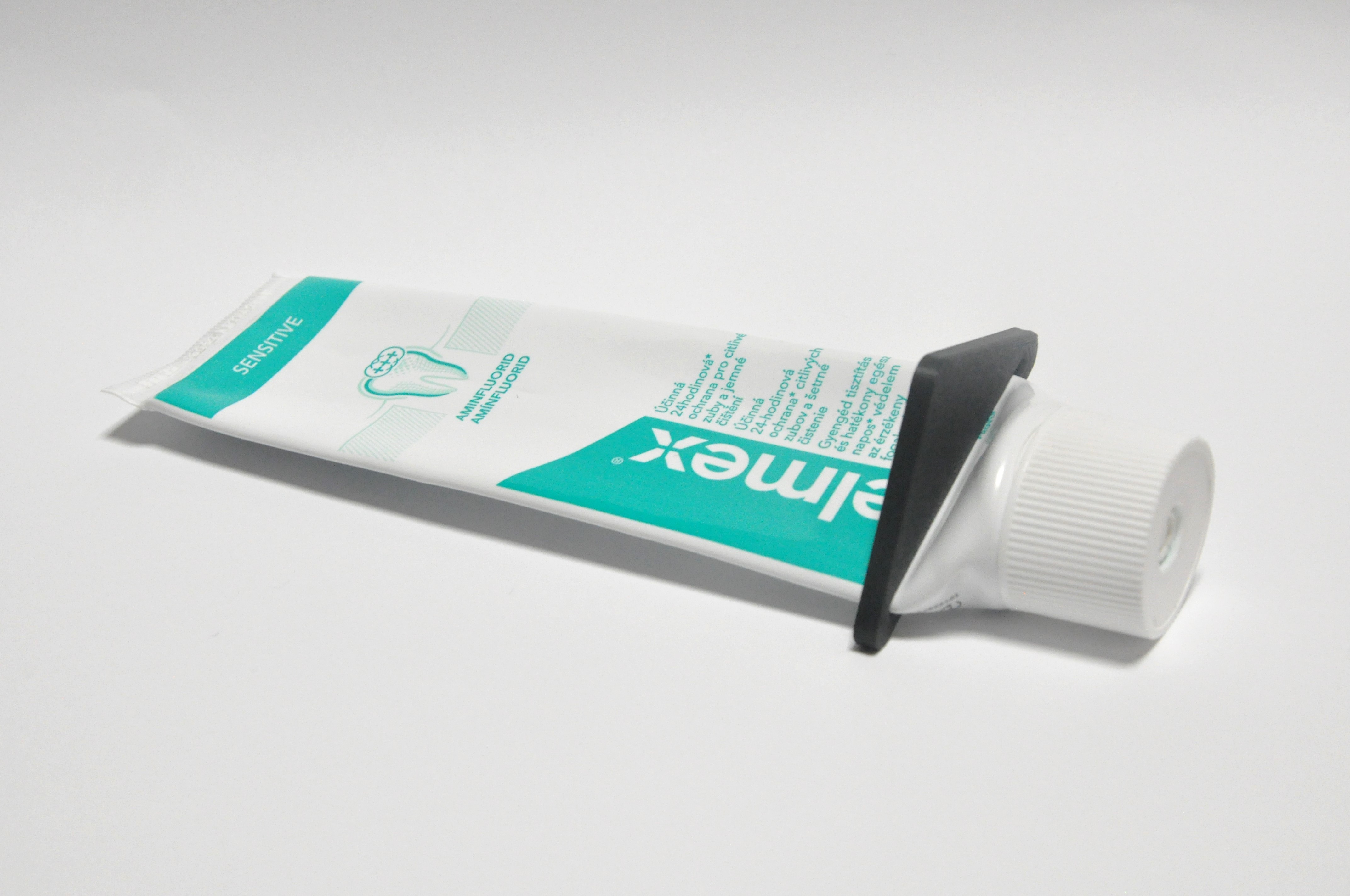 Dụng Cụ Bóp Tuýp Kem Đánh Răng Tiện Lợi