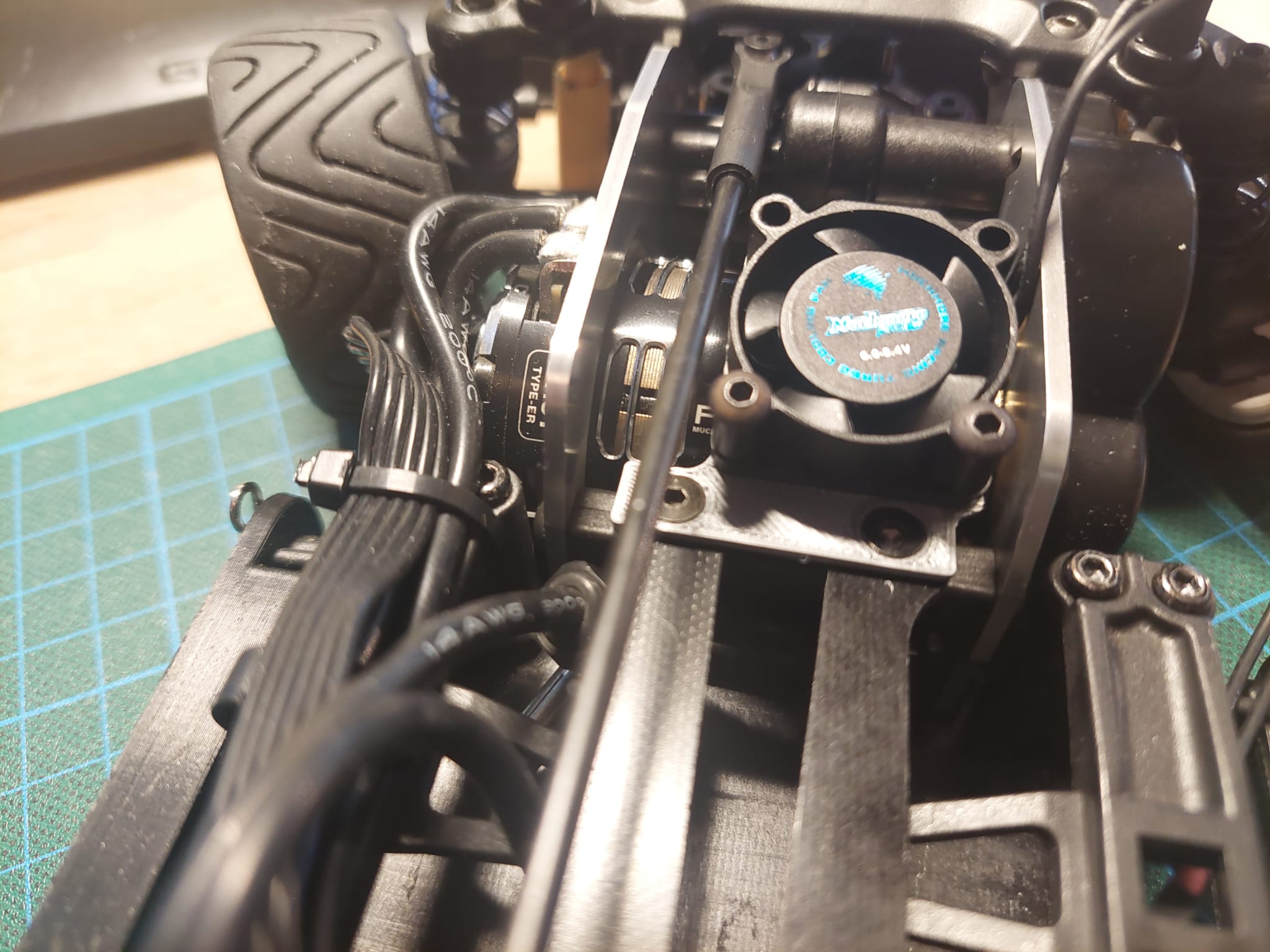 Gambado Fan Mount (cho ABC Sở thích với GFRP hoặc khung CFRP)