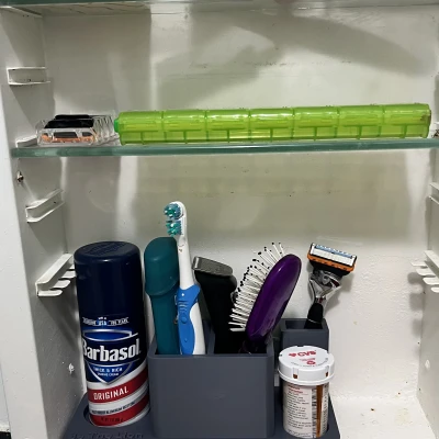 Kệ Tổ Chức Tủ Thuốc Đơn Giản