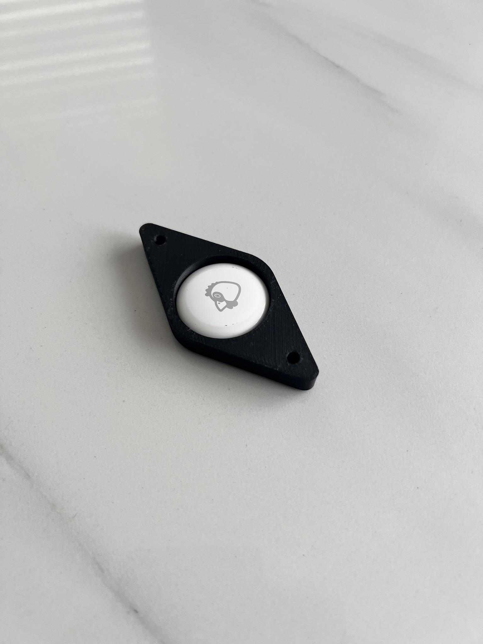 Giá đỡ Airtag Đơn Giản