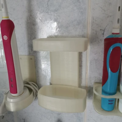 Giá đỡ/kẹp bình Listerine