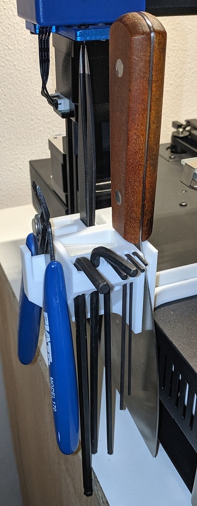 Kẹp Đồ Nghề Cho Máy Artillery Genius