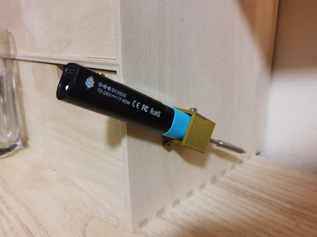 Pinecil Wall Mount/Stand (hoạt động với TS100)