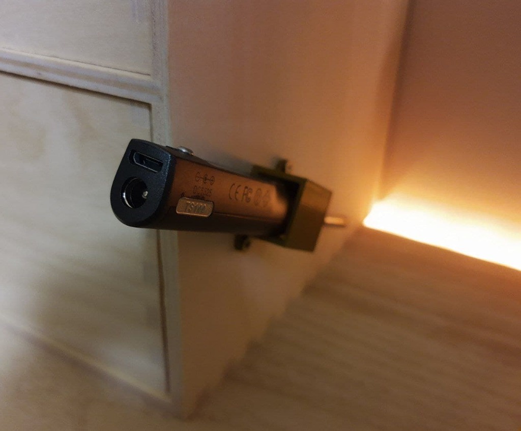 Pinecil Wall Mount/Stand (hoạt động với TS100)