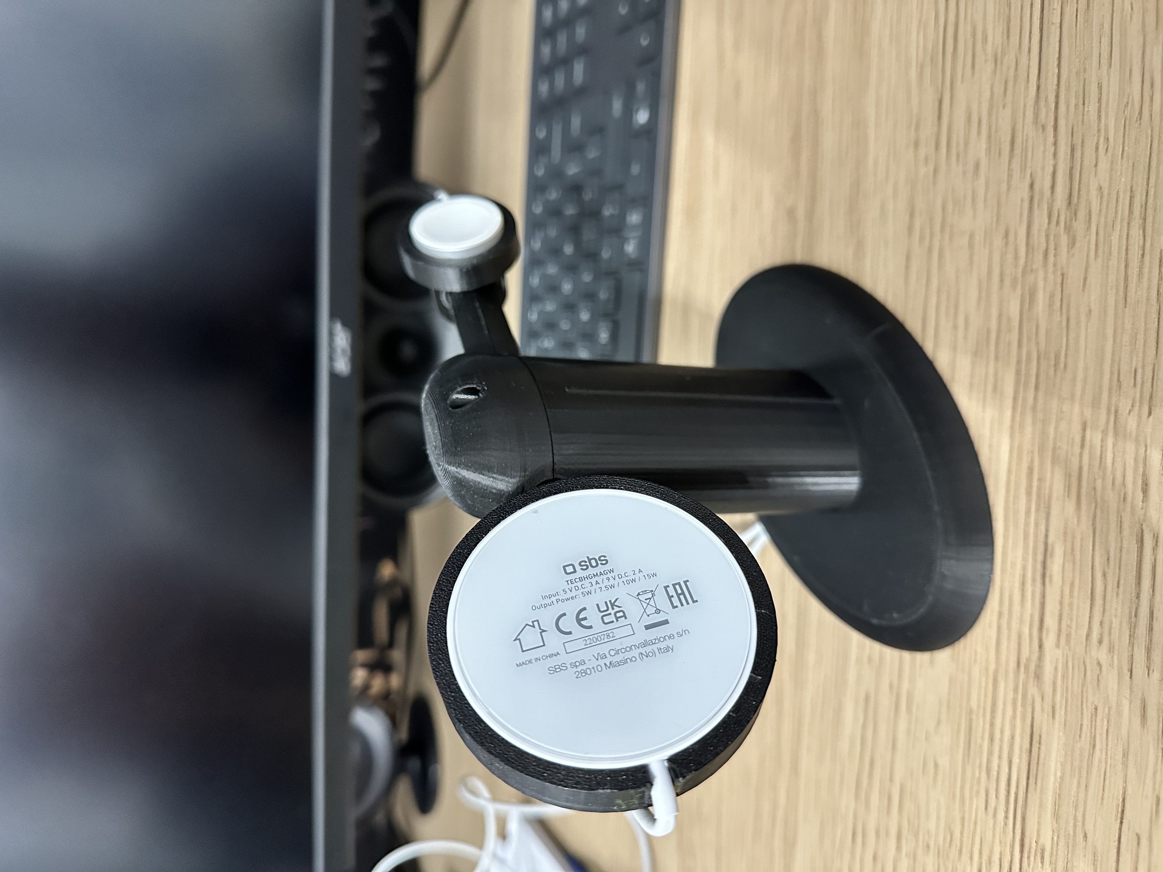 Đế sạc magsafe iPhone và Apple Watch