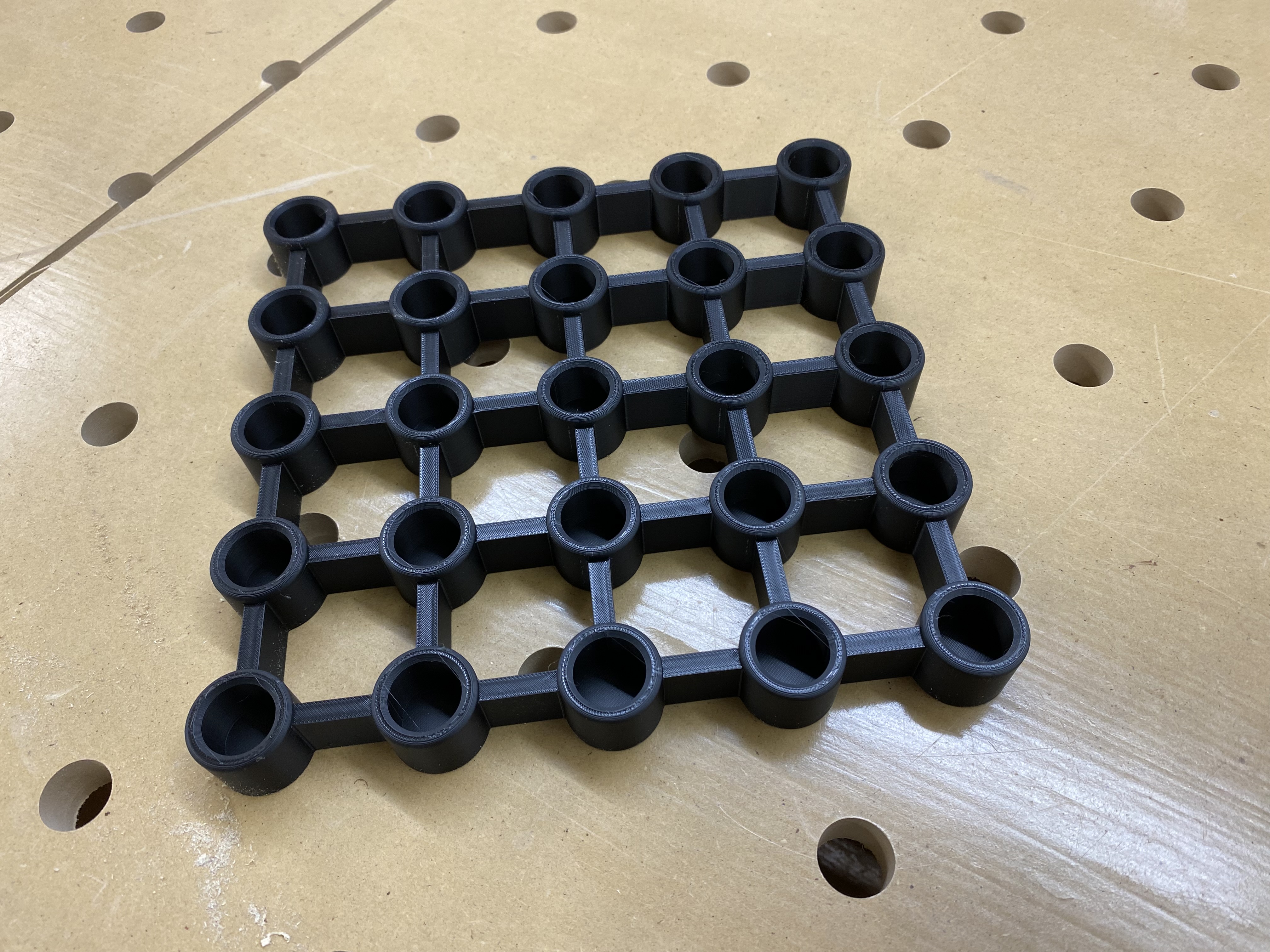 Chốt chặn bàn MFT có đế chống trượt