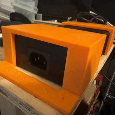 Giá đỡ Nguồn Logitech Pro Racing Wheel