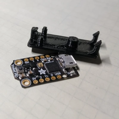 Kẹp Gắn Adafruit Trinket M0
