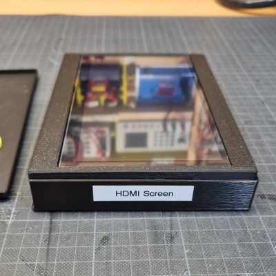 Hộp đựng kiêm đế cho màn hình HDMI 7inch