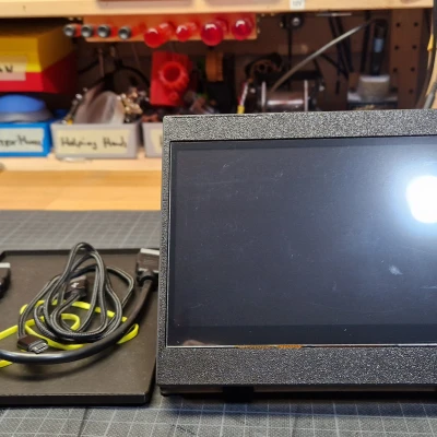 Hộp đựng kiêm đế cho màn hình HDMI 7inch