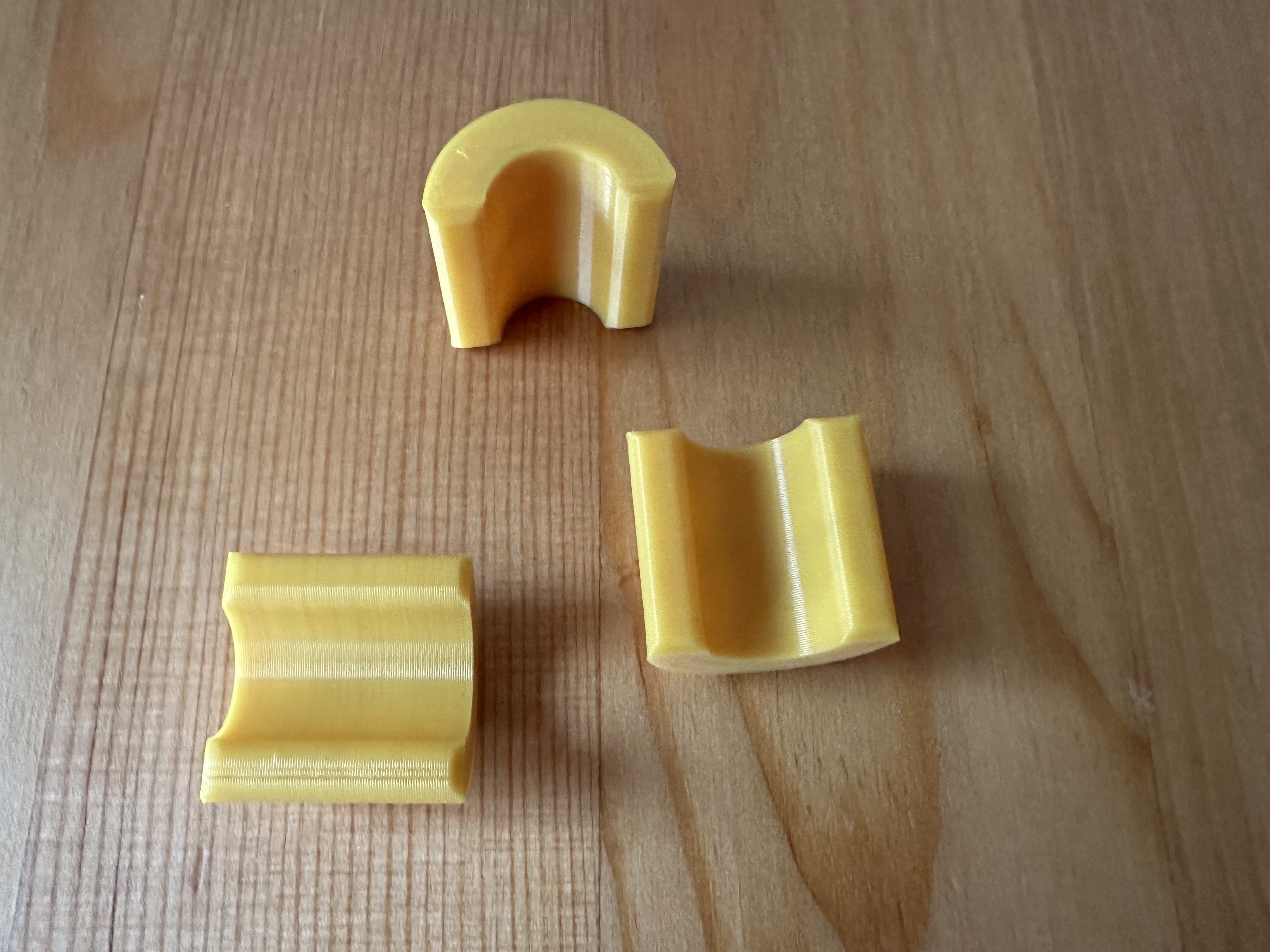 Đế chuyển pin 18650 sang AAA cho sạc Nitecore