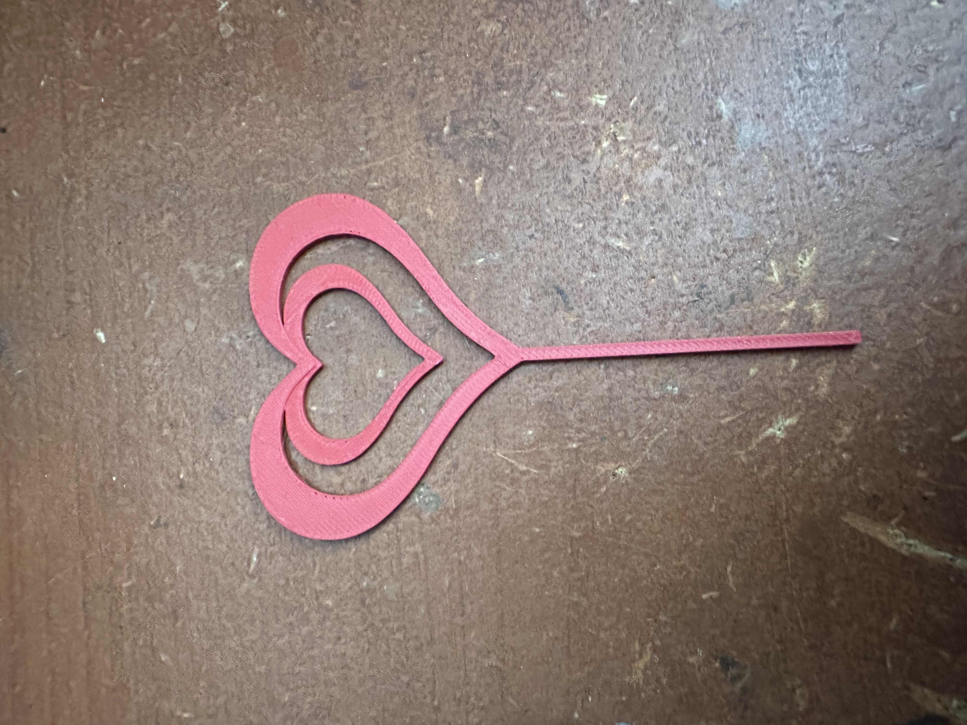 Trái tim nhỏ gắn que (topper)