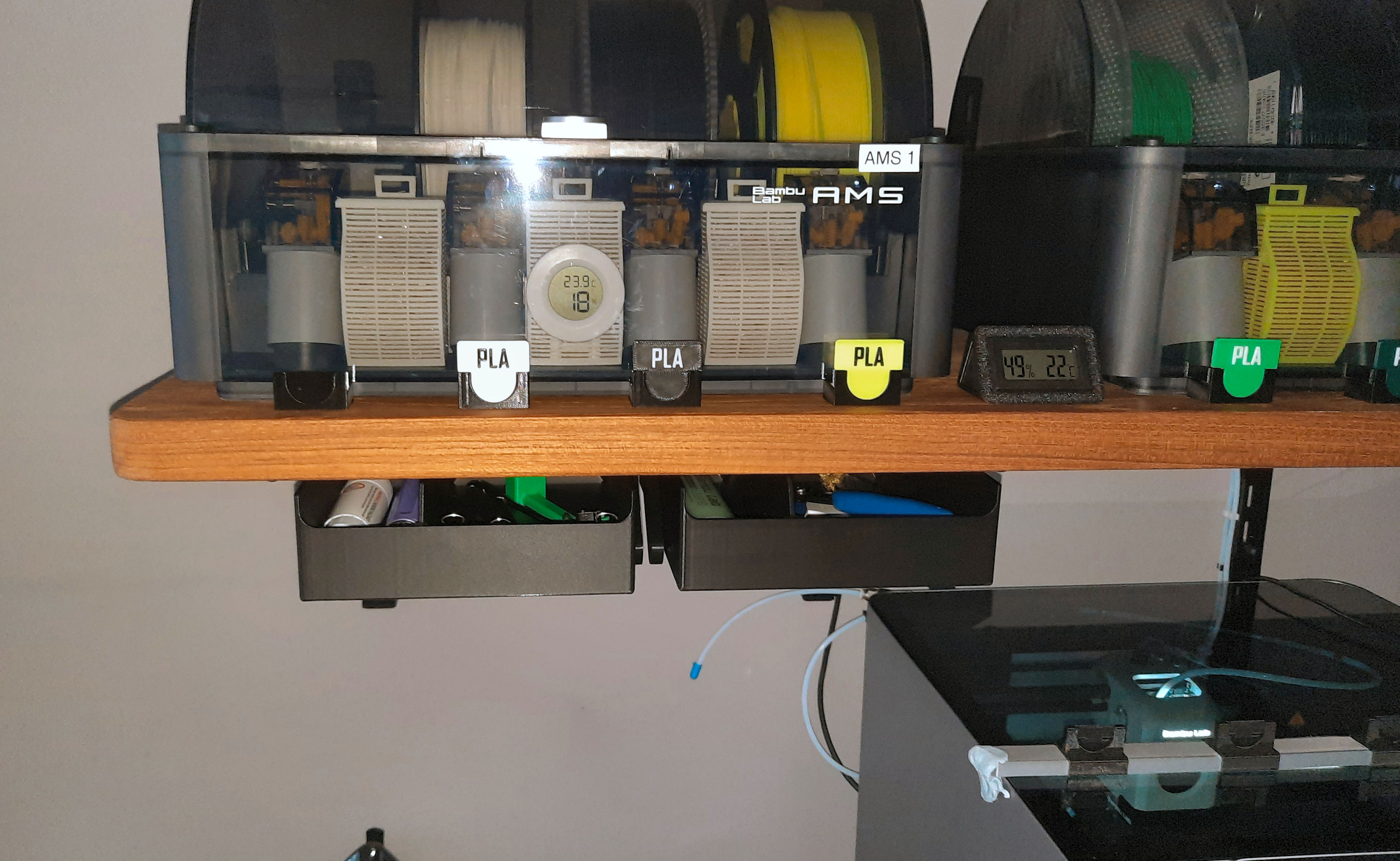 Hộc Tủ Treo Gầm Kệ Phiên Bản Chỉnh Sửa