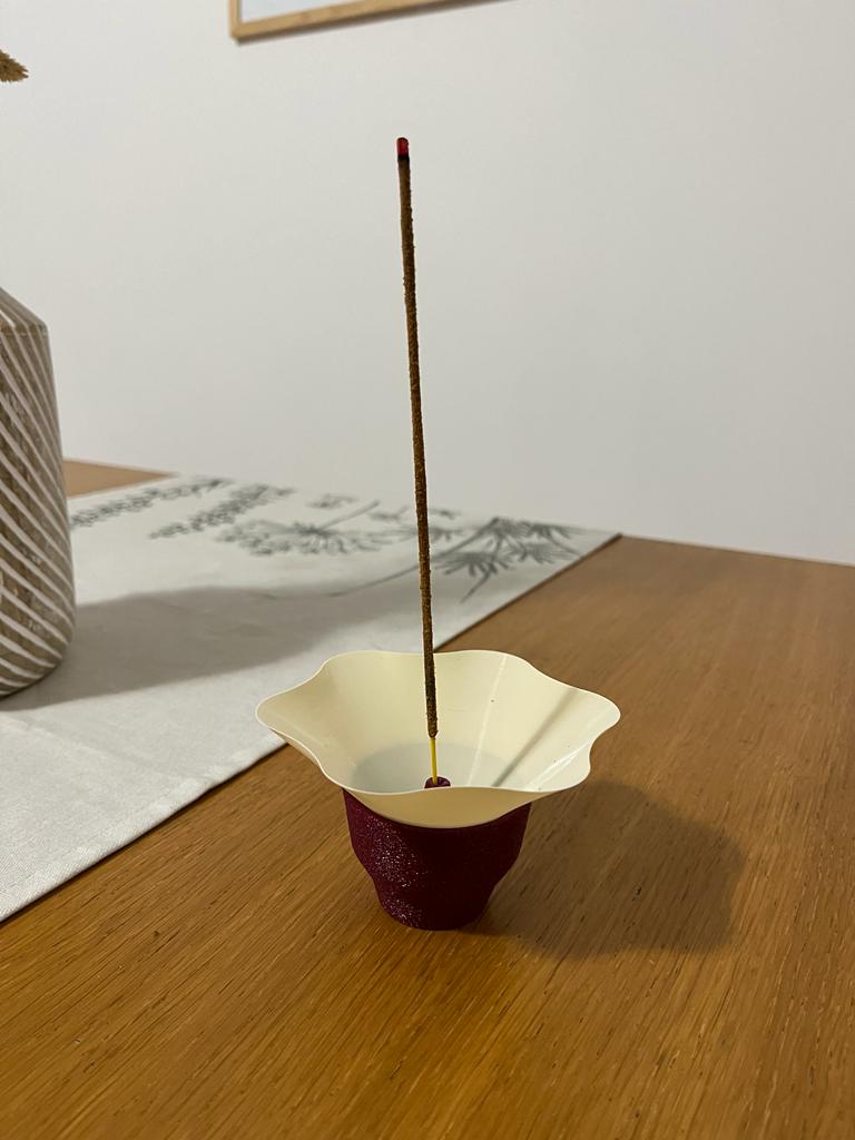 Người giữ hương 2 mảnh