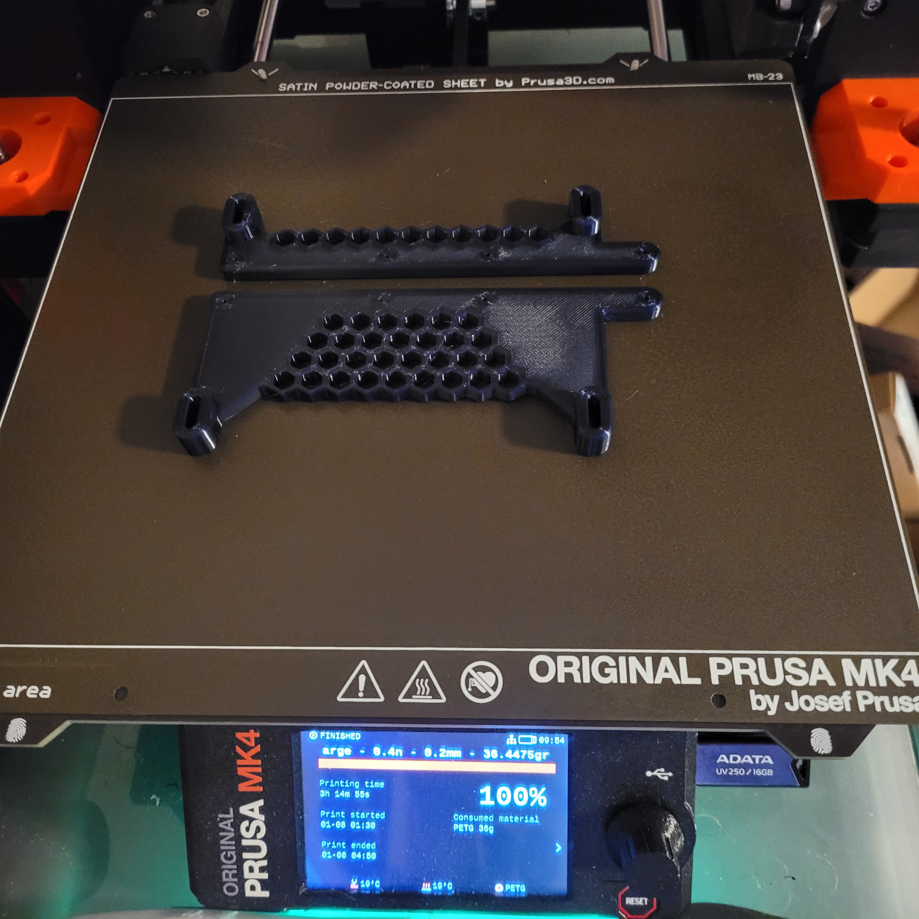 Raspberry Pi (3 hoặc 4) và btt skr pico mount cho cơ sở v minion của Squirrelbrain