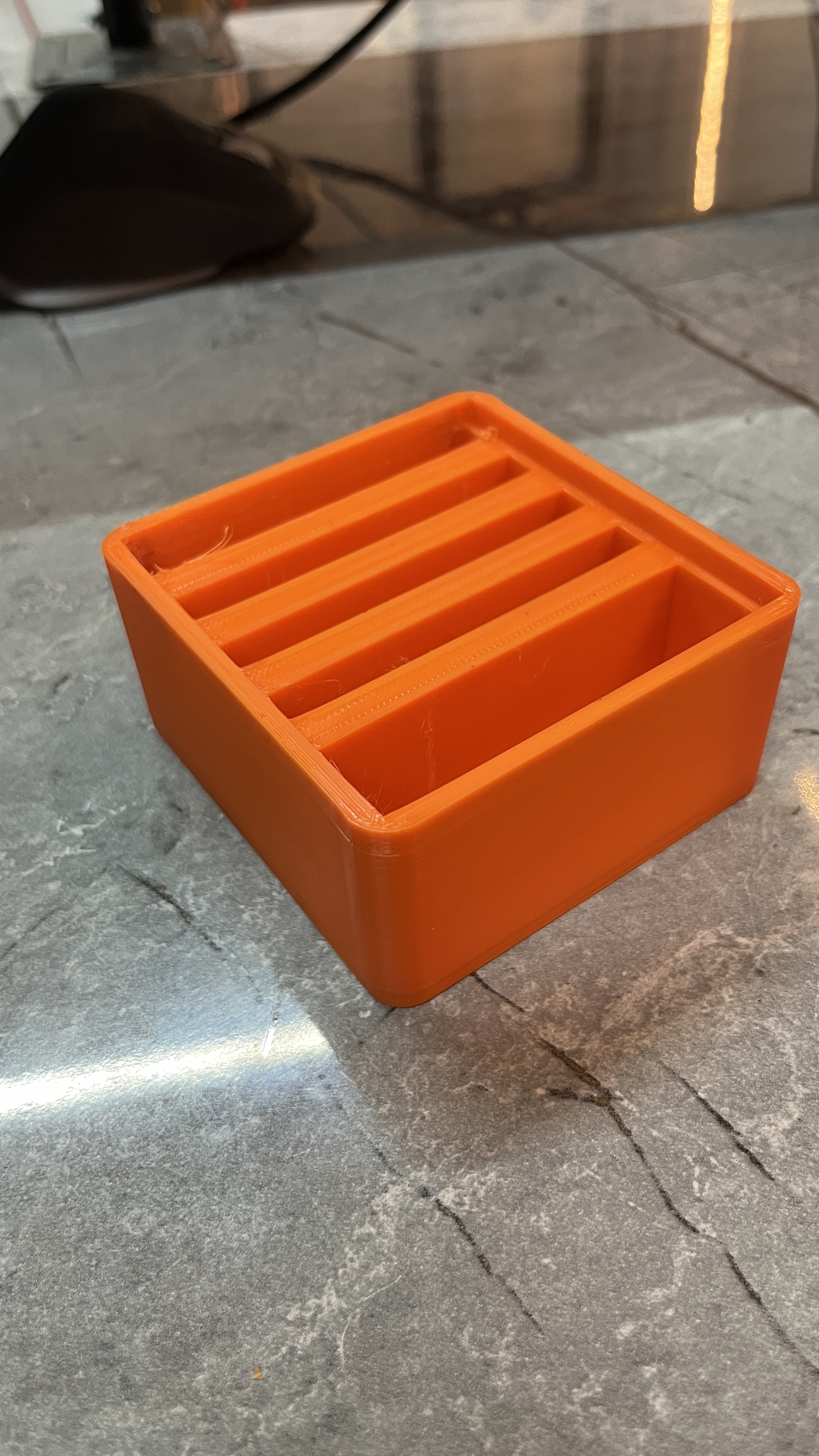 Khay SSD Có Hai Lỗ Chìm Cho HSW