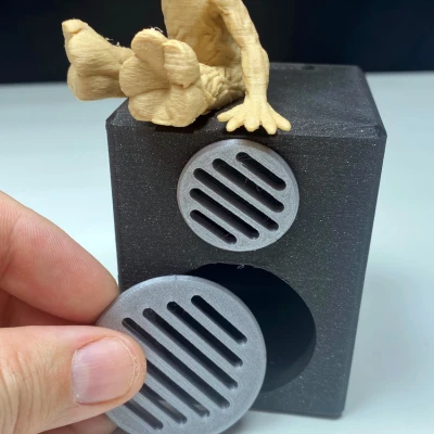 ỐNG HÚN TIỀN HEAVY METAL GROOT Mở Rộng